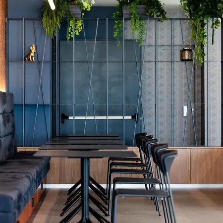 فندق Sporting 4*