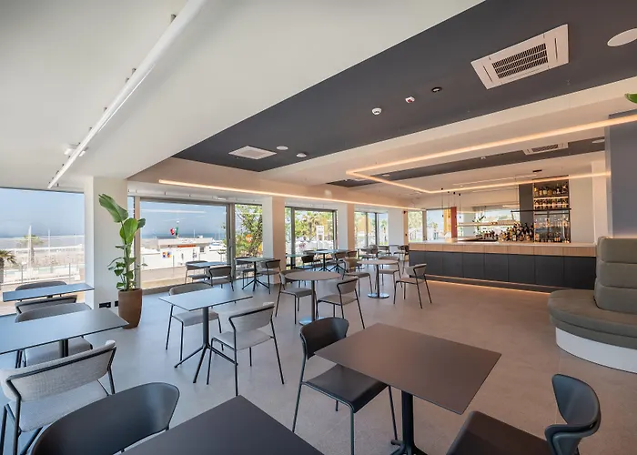 فندق Sporting ريتشيوني